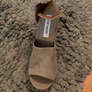 Perfect shoes for a day trip